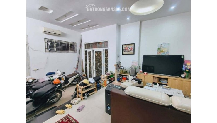 NHÀ GẦN HỒ BA MẪU 46m2_LÔ GÓC 5 TẦNG_2 MẶT NGÕ THÔNG_VỀ Ở NGAY, hơn 11 tỷ